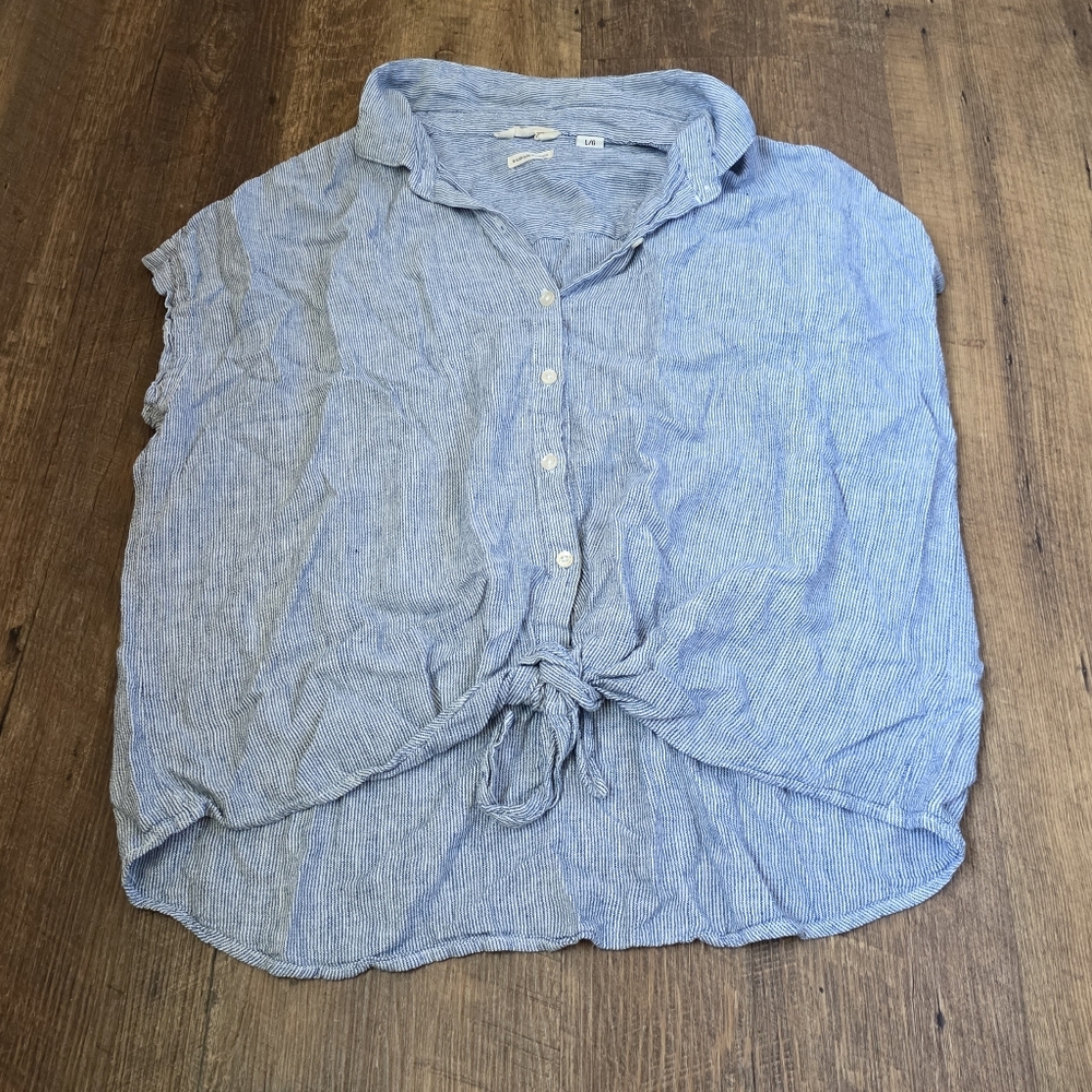 Light Blue Button-Front Tie Hem Linen Top